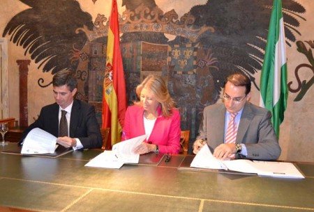 Ayuntamiento y empresarios crean una oficina de apoyo al emprendedor