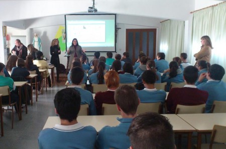 La Diputación Provincial sensibiliza a los jóvenes sobre el ciberacoso