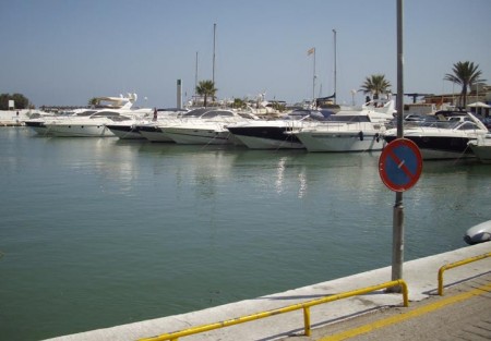 Concluye el dispositivo de búsqueda de la persona desaparecida en la costa de Marbella