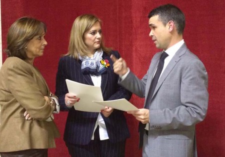 Bernal solicita a la consejera que no permita rascacielos en Marbella