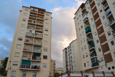 La Junta quiere evitar desahucios en viviendas en fase de expropiación, una en Marbella, tras recurrir el PP