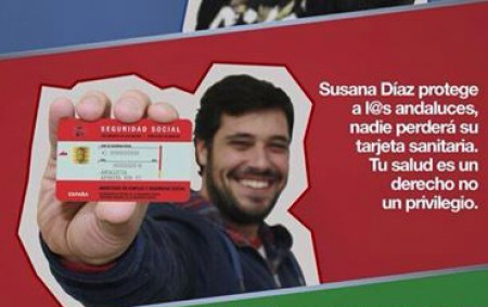 El PSOE no logra que el pleno rechace la eliminación de la tarjeta sanitaria