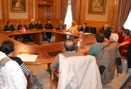 Veinte empresas locales ejecutarán la primera fase del Plan de Barrios