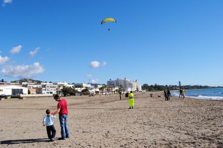 IU critica que la alcaldesa se olvide de mejorar la playa de El Cable