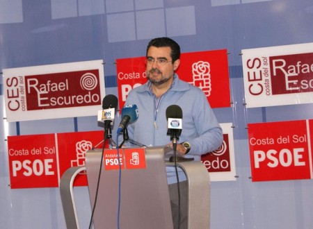 El PSOE de Marbella crea los Premios Rafael Salinas en tres modalidades