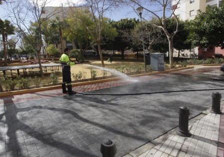 El parque Manuel de Falla de Marbella luce ya su nuevo aspecto