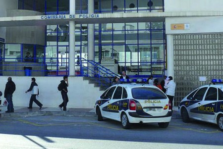 La policía desarticula un grupo dedicado a la prostitución y al tráfico de drogas en Marbella