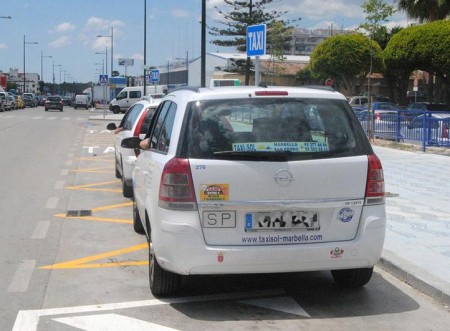 El PSOE pide diálogo para el sector del taxi igual que con los cocheros