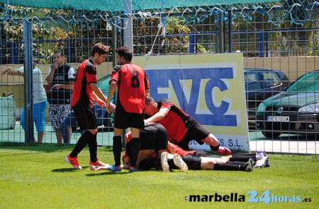 La derrota del Melilla B permite al San Pedro lograr la permanencia