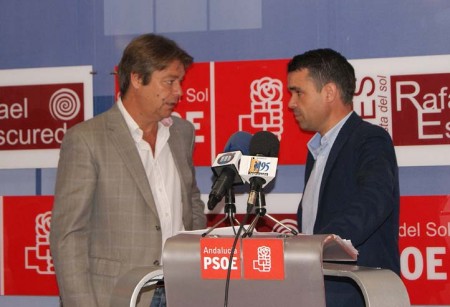 El PSOE critica que la alcaldesa no rebaje la deuda y suba los impuestos