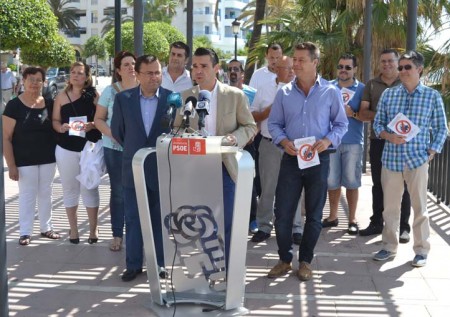 El PSOE pondrá en marcha una ofensiva parlamentaria contra las prospecciones en la Costa