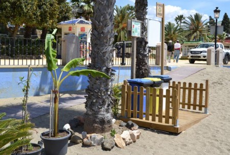 Marbella impulsa una campaña bilingüe de limpieza y reciclado