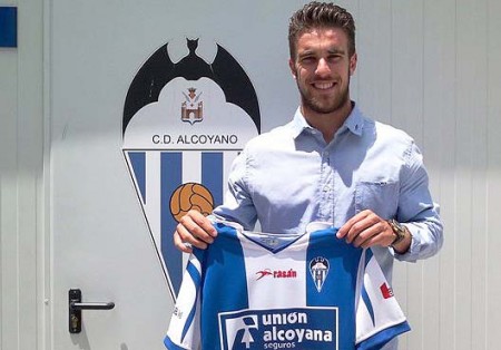 El San Pedro se queda sin Francis Ferrón, que ficha por el Alcoyano