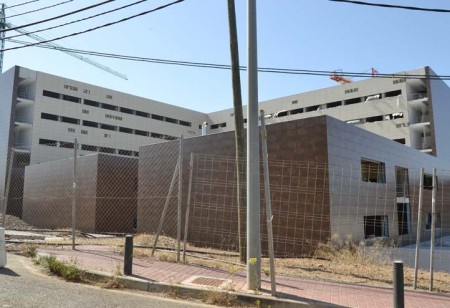 La Junta espera que la ampliación del Hospital se reanude lo antes posible