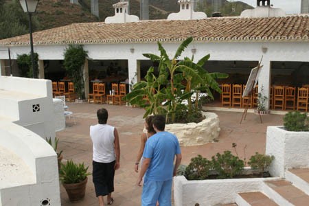 Marbella Solidaria acuerda la cesión de Hacienda de Toros a Acepsa