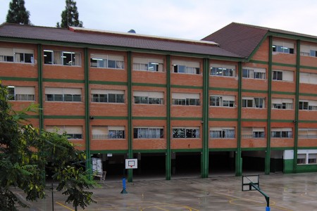 Izquierda Unida acusa a la alcaldesa de abandonar los colegios públicos