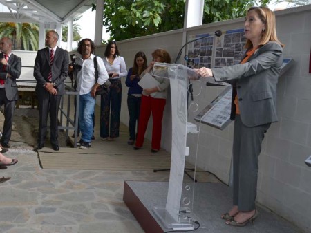 La ministra de Fomento reitera la idea de traer el cercanías a Marbella