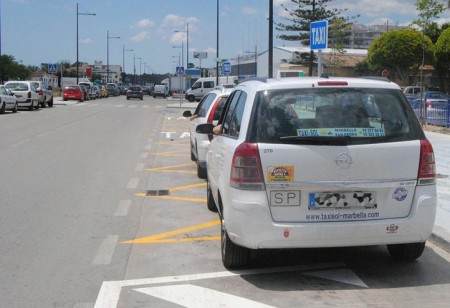 Los asalariados del taxi critican que se limite la creación de licencias