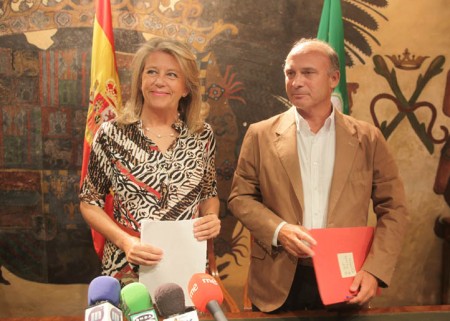 La alcaldesa anuncia una rebaja del IBI pensando ya en las elecciones
