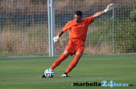 Javi Muñoz se lleva los tres puntos como el mejor del San Pedro en Vélez