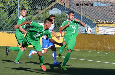 Un buen Vázquez Cultural cae ante un Almería B con diez jugadores (2-0)