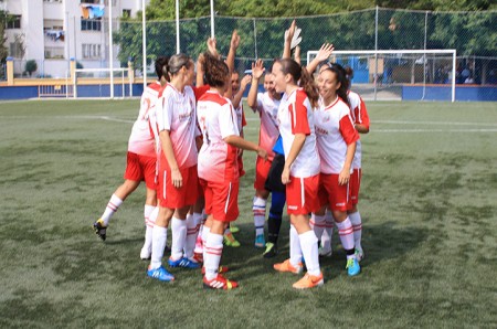 Las chicas del Pablo Picasso caen en pretemporada ante el Carmelitas de Segunda División