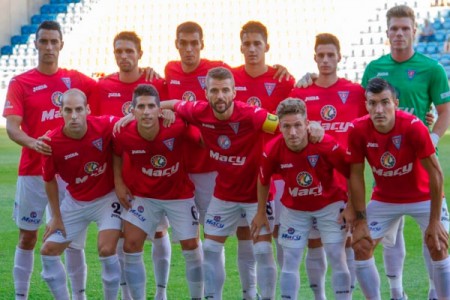 El Marbella FC estrena este domingo nuevo rival en La Roda