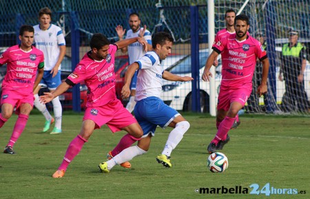 Gran partido de Carlos Portero para sumar tres puntos en el Trofeo Moñi