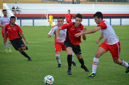 El filial del San Pedro logra un sufrido triunfo en Estepona (0-1)
