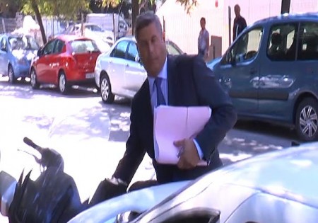 El juez imputa tres presuntos delitos al edil de Urbanismo de Marbella