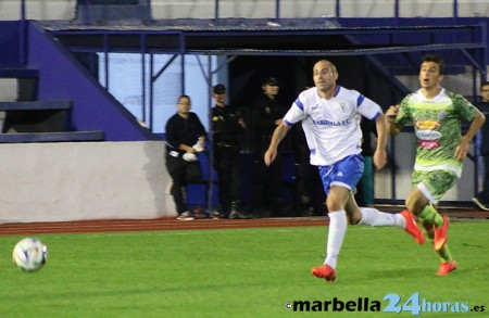 Segura solo necesita 15 minutos para sumar tres puntos en el Trofeo Moñi