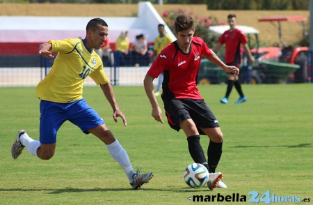 Álvaro logra tres puntos más en el Trofeo 