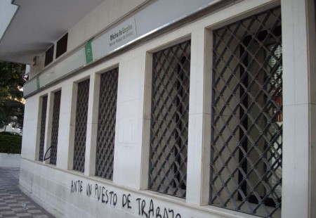 El mes de octubre se cierra con 625 parados más en Marbella