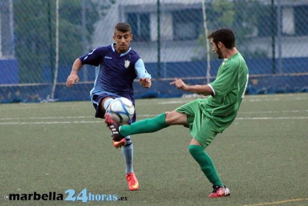 El juvenil de Los Compadres cae (4-1) en el campo del colista