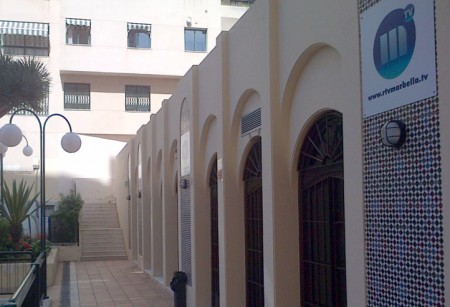 IU censura los despidos de tres trabajadores en RTV Marbella