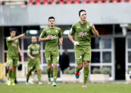 Gol de Bernardo para dar la victoria al Sporting y mantenerse invicto