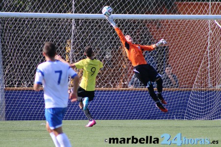 El Marbella juvenil sobrevive al árbitro y puntúa ante La Cañada (1-1)