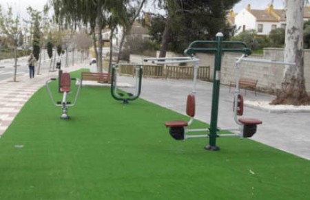 El Consistorio acondiciona una nueva zona de recreo en el Trapiche Norte