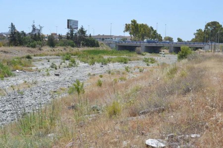 IU pide que el proyecto del paseo fluvial del Guadaiza incluya puentes
