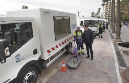 Los vehículos de limpieza incorporan un sistema de geolocalización