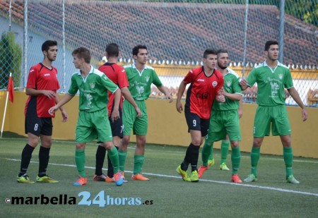 El Vázquez Cultural encaja una dura derrota en Granada (4-0)
