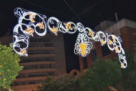 IU considera que la adjudicación del alumbrado festivo hasta 2019 es 