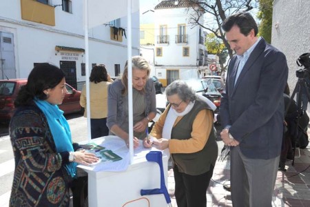 El PP dice que Juanma Moreno dará solución a los problemas sanitarios de Marbella
