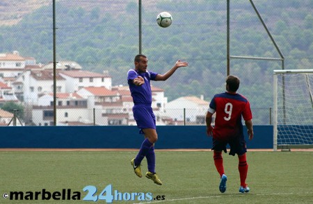 El Ojén merece más en el empate ante el Torremolinos B (1-1)