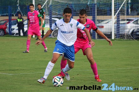 Diego Segura se queda fuera de la convocatoria para jugar en Arroyo
