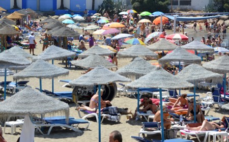 El Ayuntamiento quiere explotar más las playas de Lindavista y Nagüeles