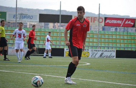 Félix dirige al San Pedro y suma tres puntos en el Trofeo 