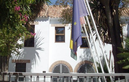 Ausbanc asesora de forma gratuita a los accionistas de Bankia en Marbella