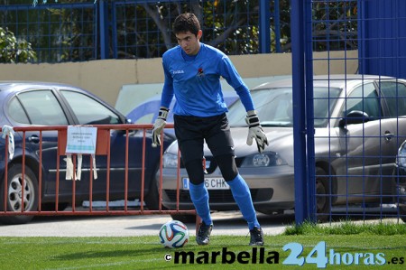 El portero juvenil del San Pedro Álex Gómez entrenará con el Real Madrid