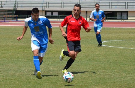 Un Juanfri en racha suma los tres puntos del Trofeo 